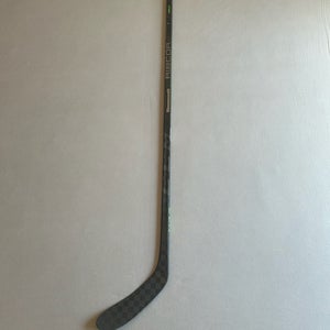 New 85 Flex P28 Senior CCM Ribcor Trigger 6 Pro Right Hand Pro Stock Hockey Stick