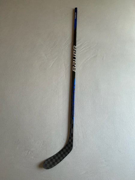 New 87 Flex P28 Senior Bauer Nexus Sync Right Hand Pro Stock Hockey Stick - Blue