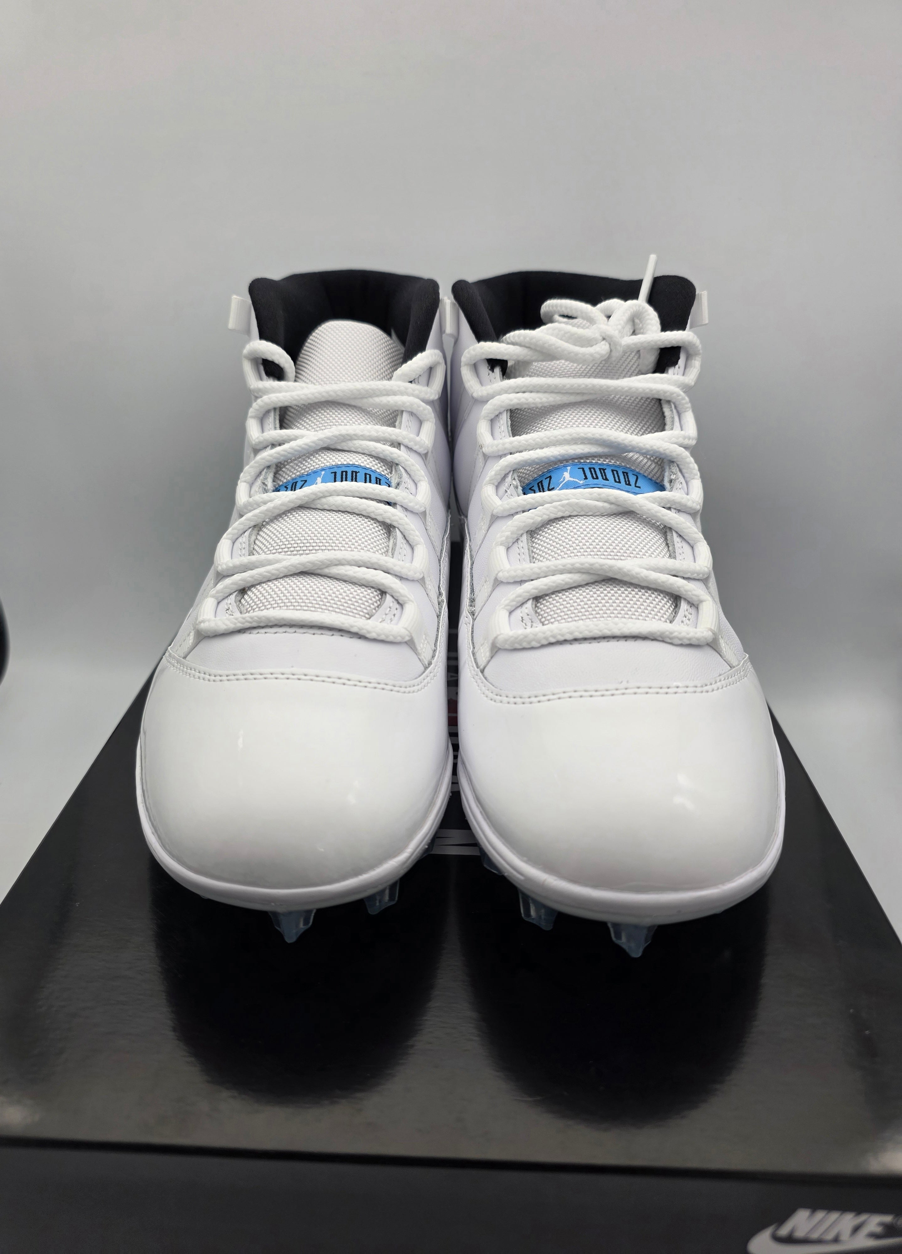 Nike Air Jordan 11 Retro TD White/Legend Blue Football  display picture 2