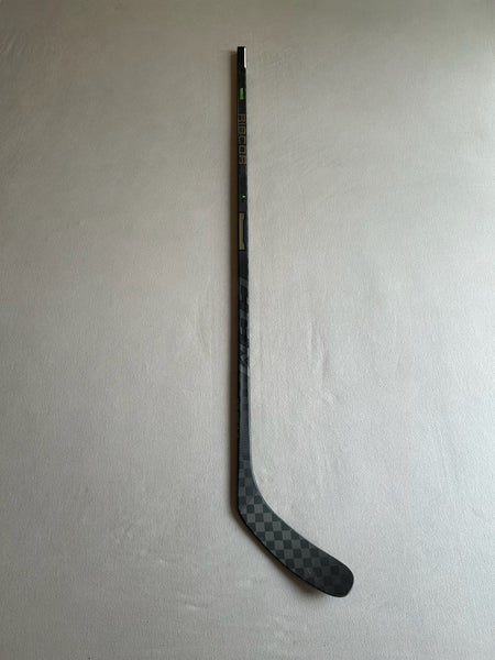 New 80 Flex P90 Senior CCM Ribcor Trigger 6 Pro Right Hand Pro Stock Hockey Stick