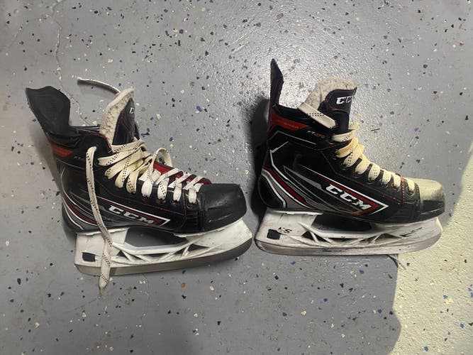CCM JetSpeed FT470 Hockey Skates Regular Width Size 4.5
