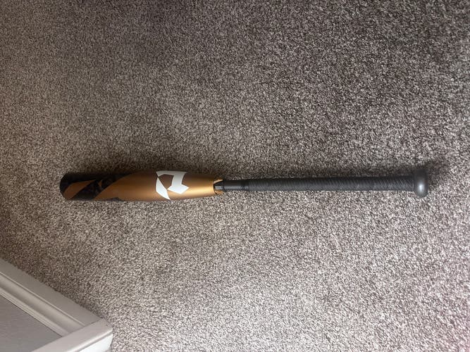 2022 DeMarini Zoa Composite USSSA Certified Bat (-8) 22 oz 30" (Used)