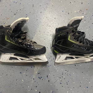 2021 Bauer Elite Hockey Goalie Skates 3.5 (Used)