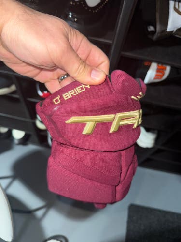 True Pro Returns Gloves 14" (Used)