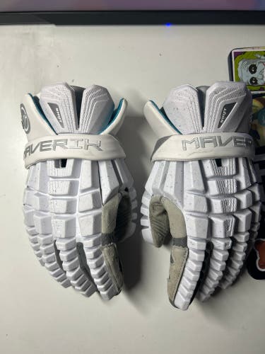 Maverik Shift Lacrosse Gloves (New)