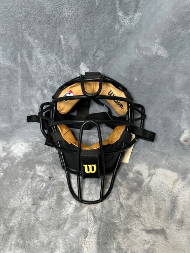 Intermediate Wilson Catcher's Mask (Used)