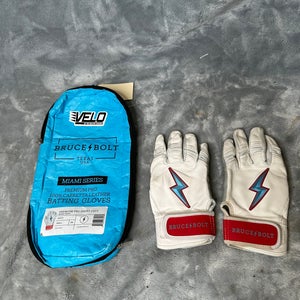 White Small Bruce Bolt Batting Gloves (Used)