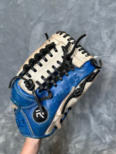 Blue Rico RH Outfield Baseball Glove 11.75" (Used)