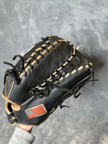 Black Worth RH Outfield Baseball Glove 12.75" (Used)