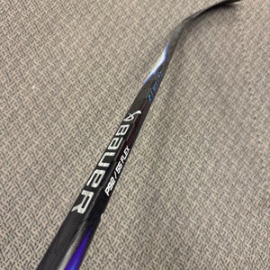 Intermediate Bauer Vapor Flylite Left Hand Hockey Stick P92 55 Flex (New)