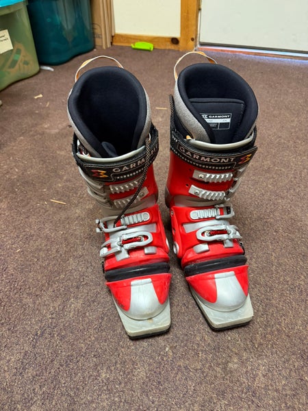 Garmont Mondo 26 & 26.5 Telemark Ski Boots Medium Flex (Used)