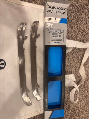 Bauer Fly-X 238 mm (Used)