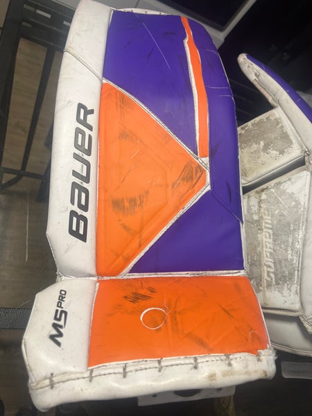 XS Bauer Supreme M5 Pro Goalie Leg Pads (Used)