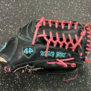 Used 44 PRO CLASSIC SERIES BB/SB Glove RH Throw Black 12 3/4" 10743-S000481181