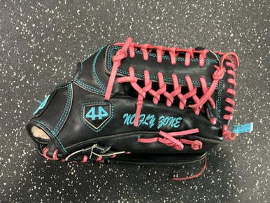 Used 44 PRO CLASSIC SERIES BB/SB Glove RH Throw Black 12 3/4" 10743-S000481181