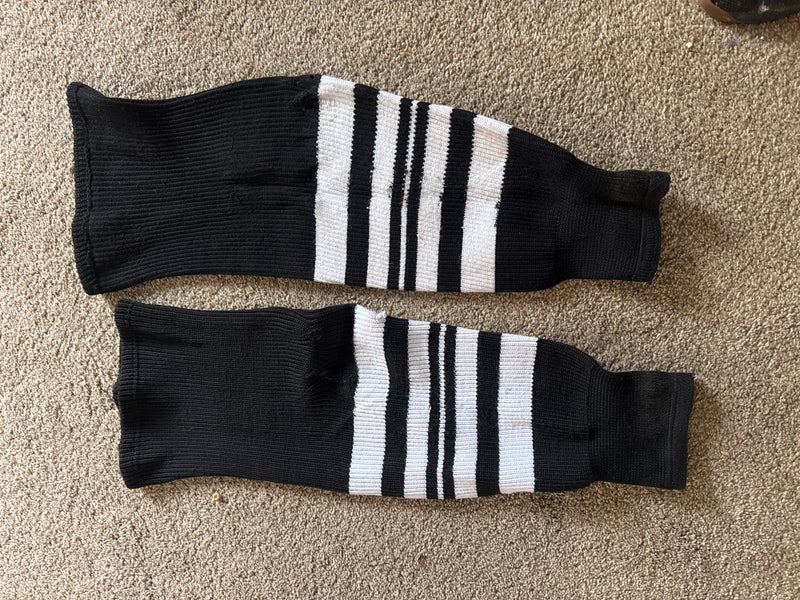 24” Black Senior Knit Socks (Used)