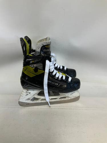 Used Bauer SUPREME 3S FIT 3 Intermediate Hockey Skate Intermediate 5.5 11823-S000037808