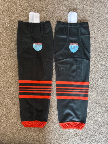 25” Black Senior Premium Socks (Used)
