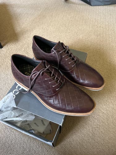 Men's Size M 11.0 (W 12.0) Ecco Golf Shoes (New)