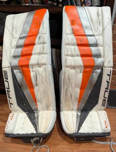 31" True Catalyst PX3 Goalie Leg Pads Pro Stock (Used)