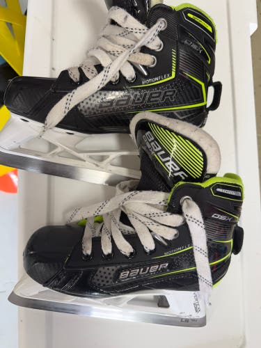 Bauer GSX Hockey Goalie Skates (Used)