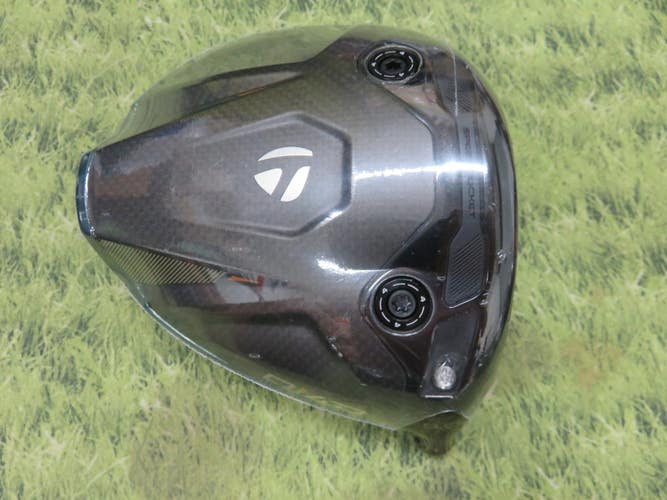 NEW * Taylormade QI4D LME CORE 9* Driver Head