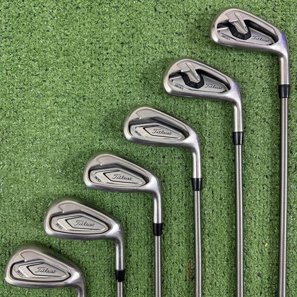 Titleist T300 2019 Iron Set 6-PW 48 Aerotech Steelfiber i80