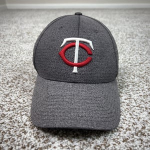 Minnesota Twins Hat Cap Snap Back Mens One Size Gray Red MLB Baseball Sports