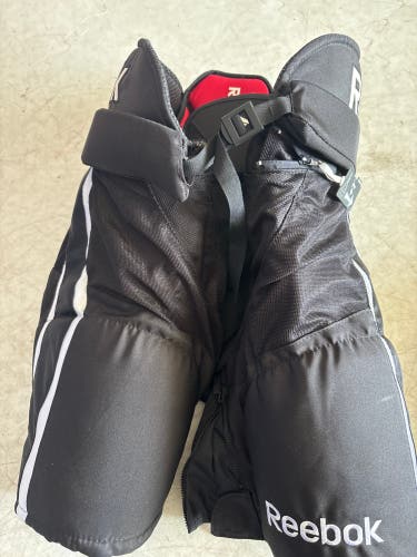 Senior Large Reebok 18K Hockey Pants (New)