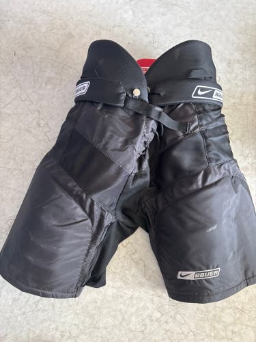 Senior Large Bauer Nike Air Hockey Pants (New)