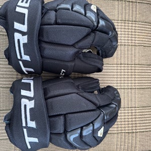 True XC7 Pro Gloves 12” (Used)