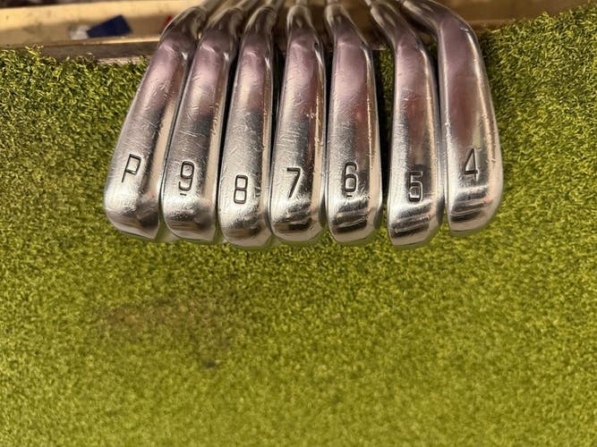 Mizuno Pro 223 4-PW Iron Set, KBS Tour X-Stiff Flex, RH