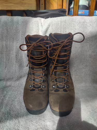 Danner Vicious 8" Hike/Hunt boot