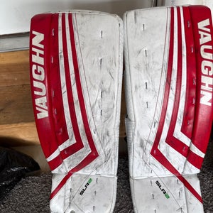 29" Vaughn Ventus SLR2 Goalie Leg Pads (Used)
