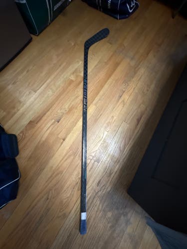 Senior Custom Bauer Pulse Right Handed Hockey Stick P90TM 77 Flex (Used)
