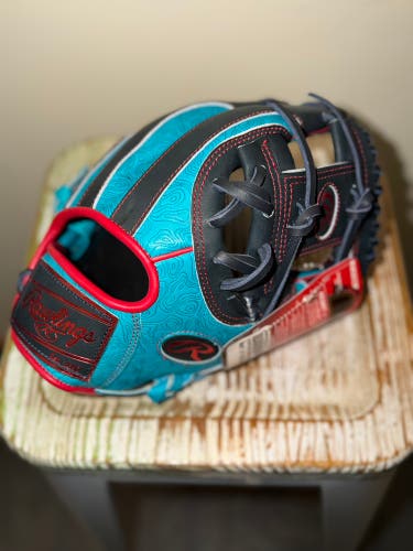 2025 Rawlings Heart of the Hide Infield Baseball Glove 11.5" (New)