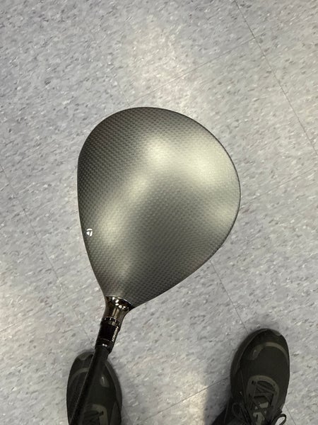 Men's TaylorMade Qi35 Right Handed Driver 10.5 Loft (Used)