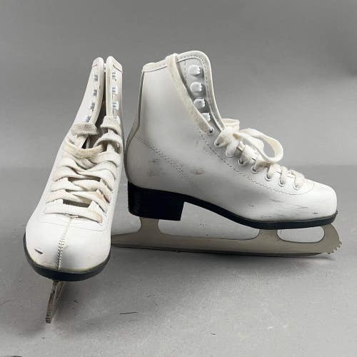CCM Gold Medal Size 2 Junior Hockey Skates