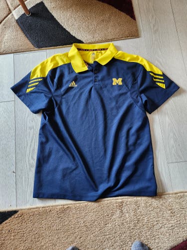 Michigan Adidas XL Golf Shirt