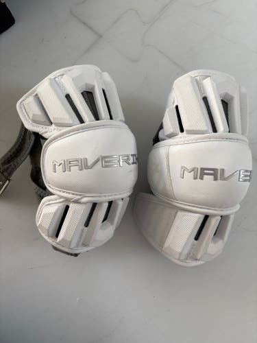 Medium Adult Maverik Max Arm Pads (New)
