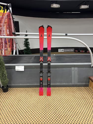 Atomic Redster S9 SL 155 cm USED slalom Ski W/ Atomic Icon 12 Binding 25/26