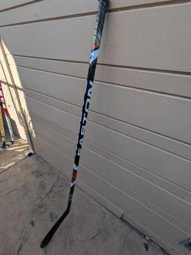 Senior Easton Right Handed Hockey Stick S11 CHIPPED TOE (USED)