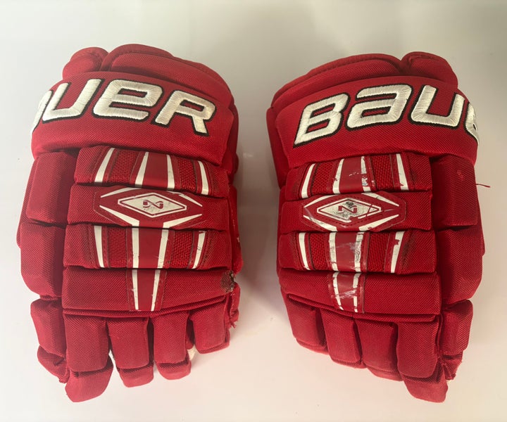 Bauer Nexus 800 Gloves 14" (Used)