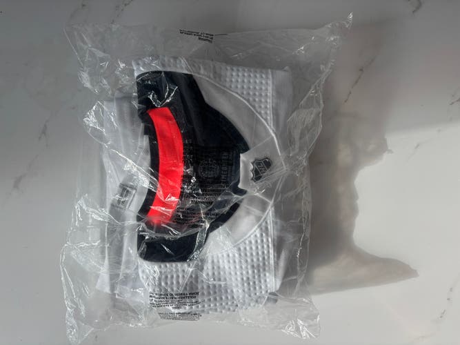 White Size 58 Adult Unisex Adidas Jersey (New)