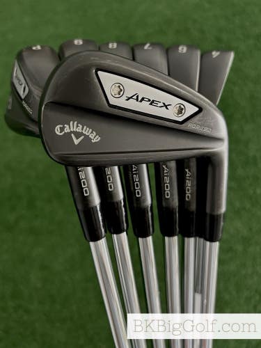 Callaway Apex Ai200 24 Limited Edition Black Smoke Forged Iron Set 4-P