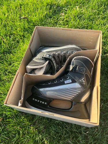 Jackson Ultima Softec Hockey Skates 11 (Used)