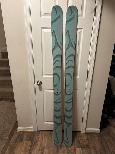 Salomon QST 100 Skis 180 w/Phantom Wax Applied (New)