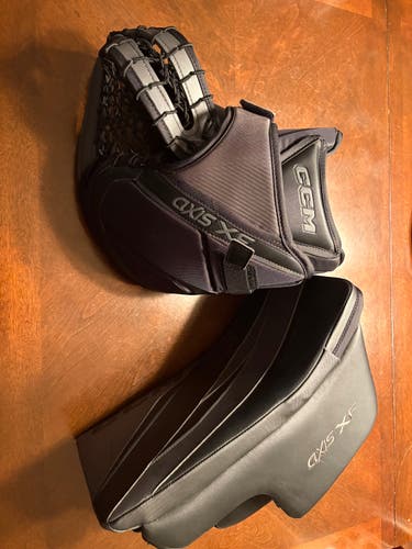 2024 CCM Axis XF Regular (Used)