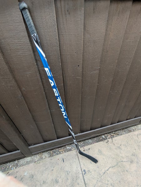 Intermediate Easton Stealth S7 Left Hand Hockey Stick 85 Flex (Used)