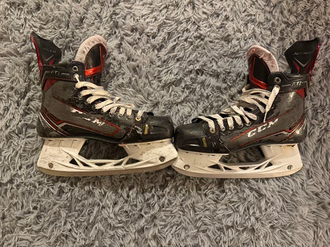 2017 CCM JetSpeed FT1 Hockey Skates 9 (Used)